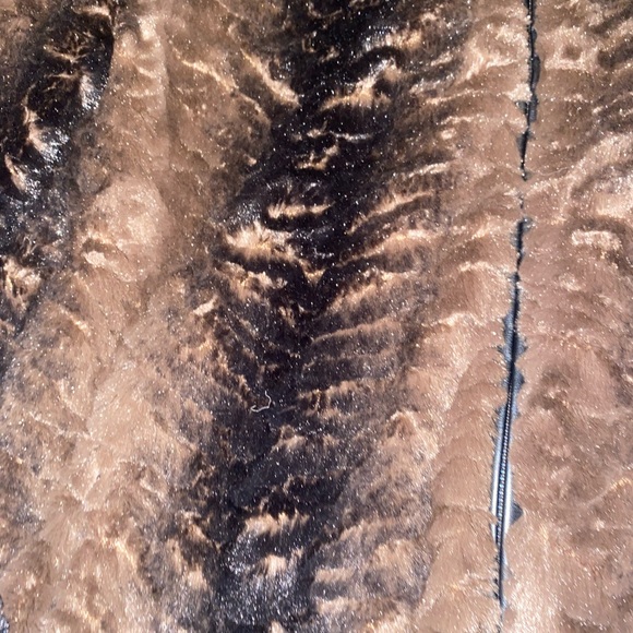 Pamela McCoy Faux Fur Coat Medium - Picture 3 of 8